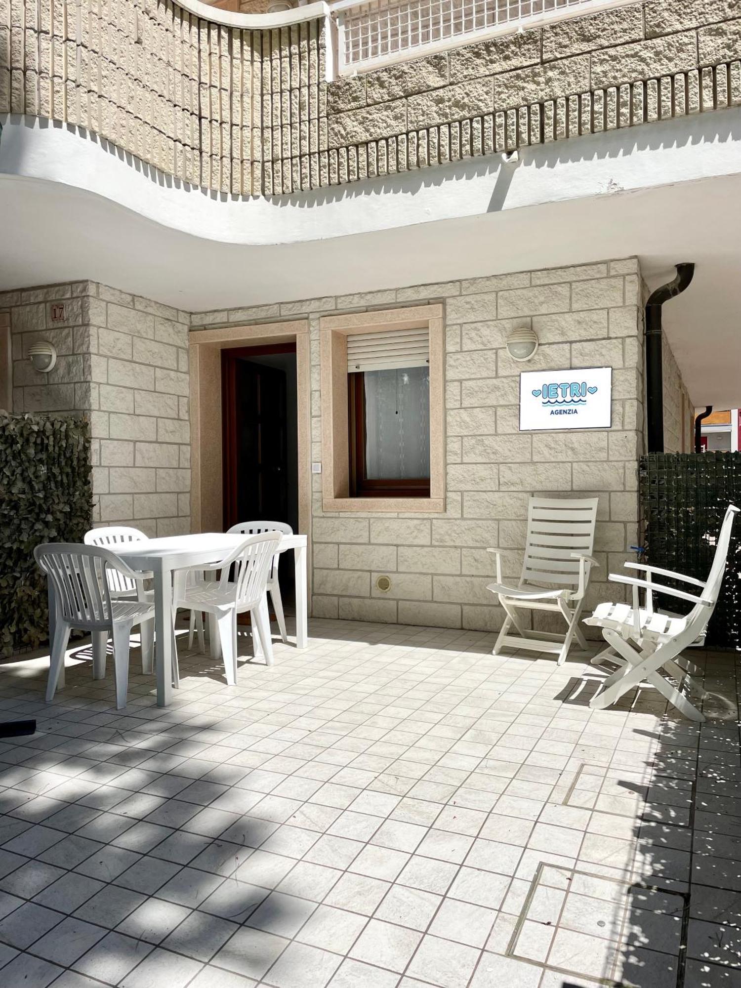 Villa Paradiso Lignano Sabbiadoro Kültér fotó